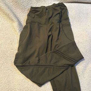 Victoria’s Secret cutout leggings